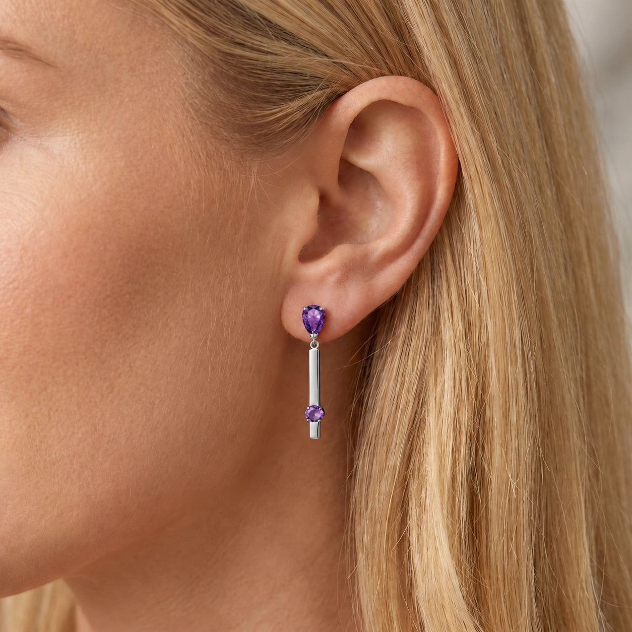 White Gold Amethyst — Mariagertrude