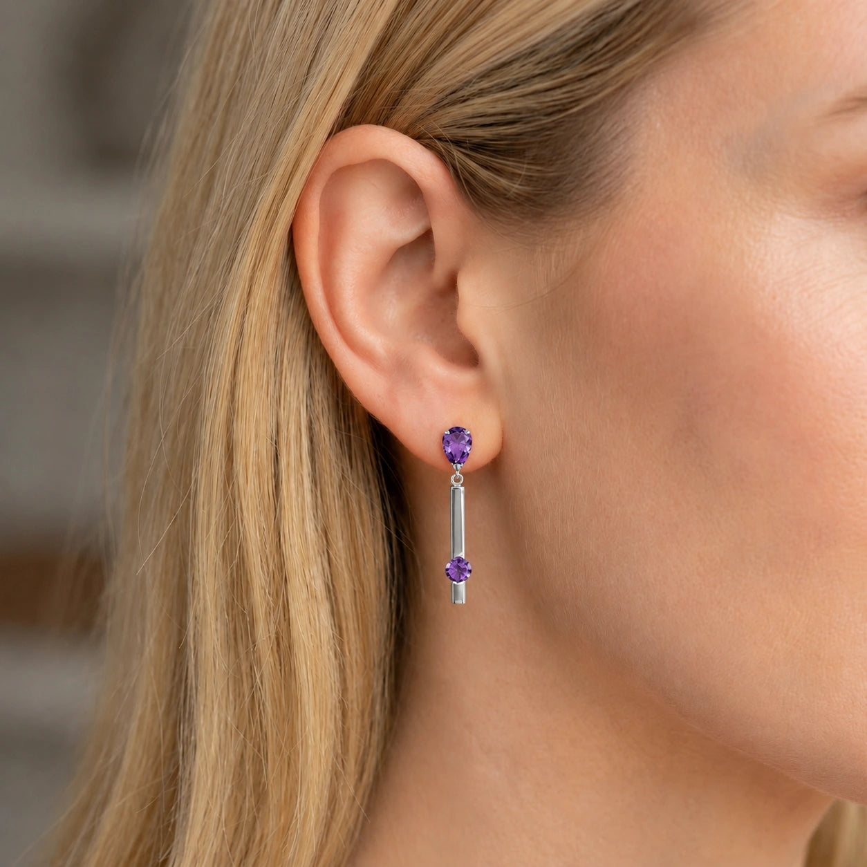 White Gold Amethyst — Mariagertrude