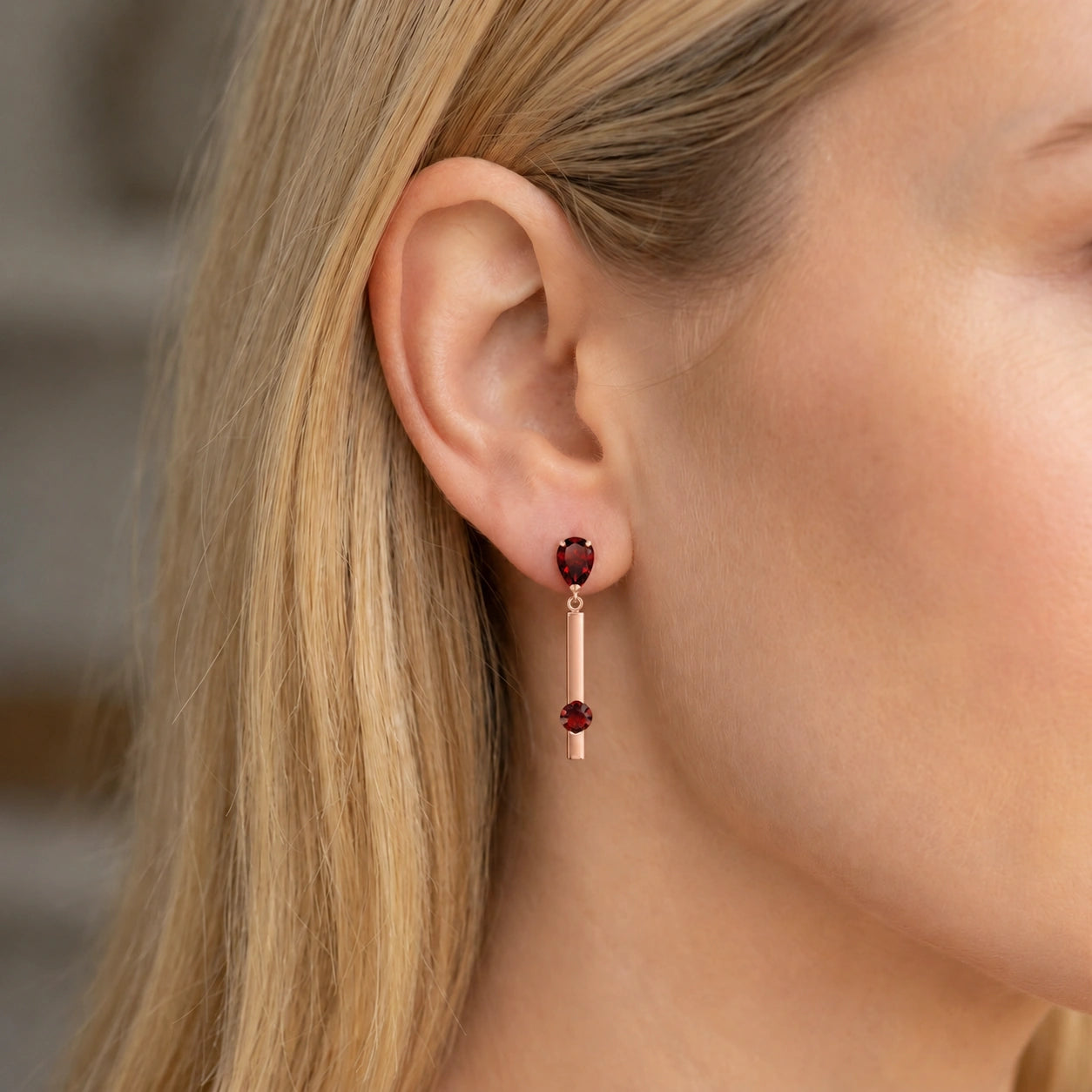 Rose Gold Garnet — Mariagertrude