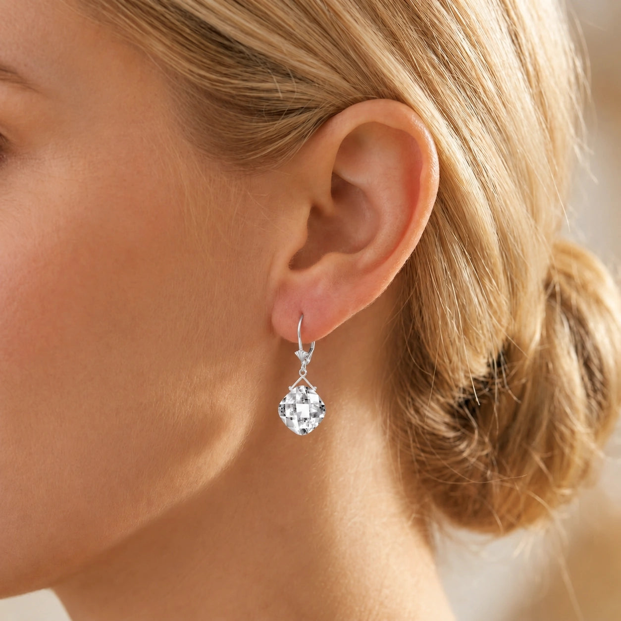 White Gold Blue Topaz — Mariagiada