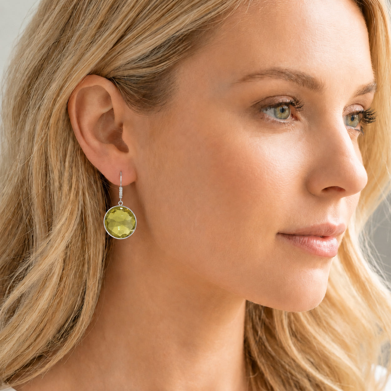 White Gold Earrings Amethyst 10K — Felicia