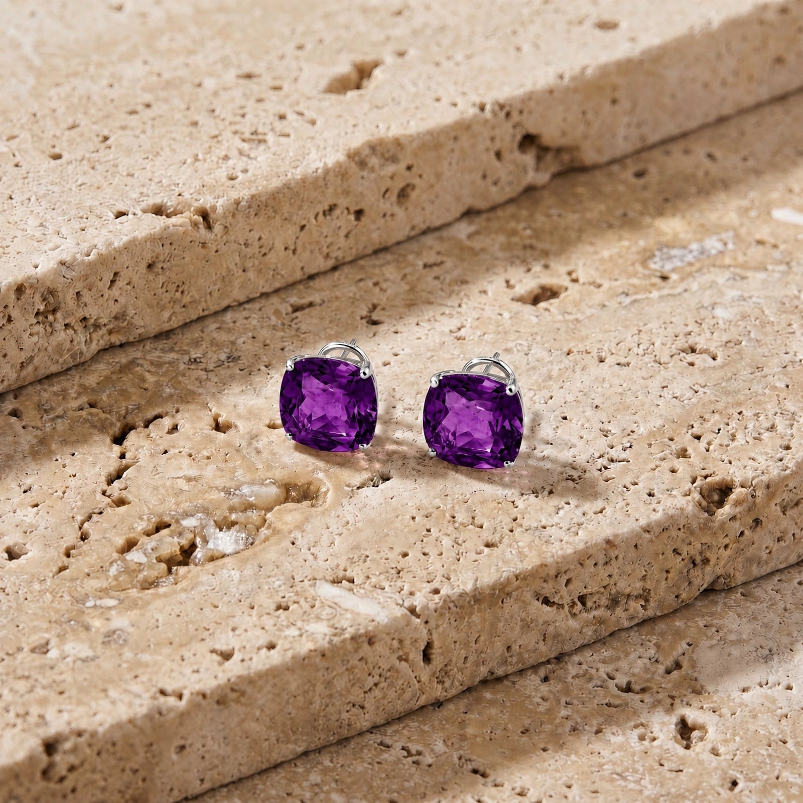 White Gold Amethyst — Mariagiuditta