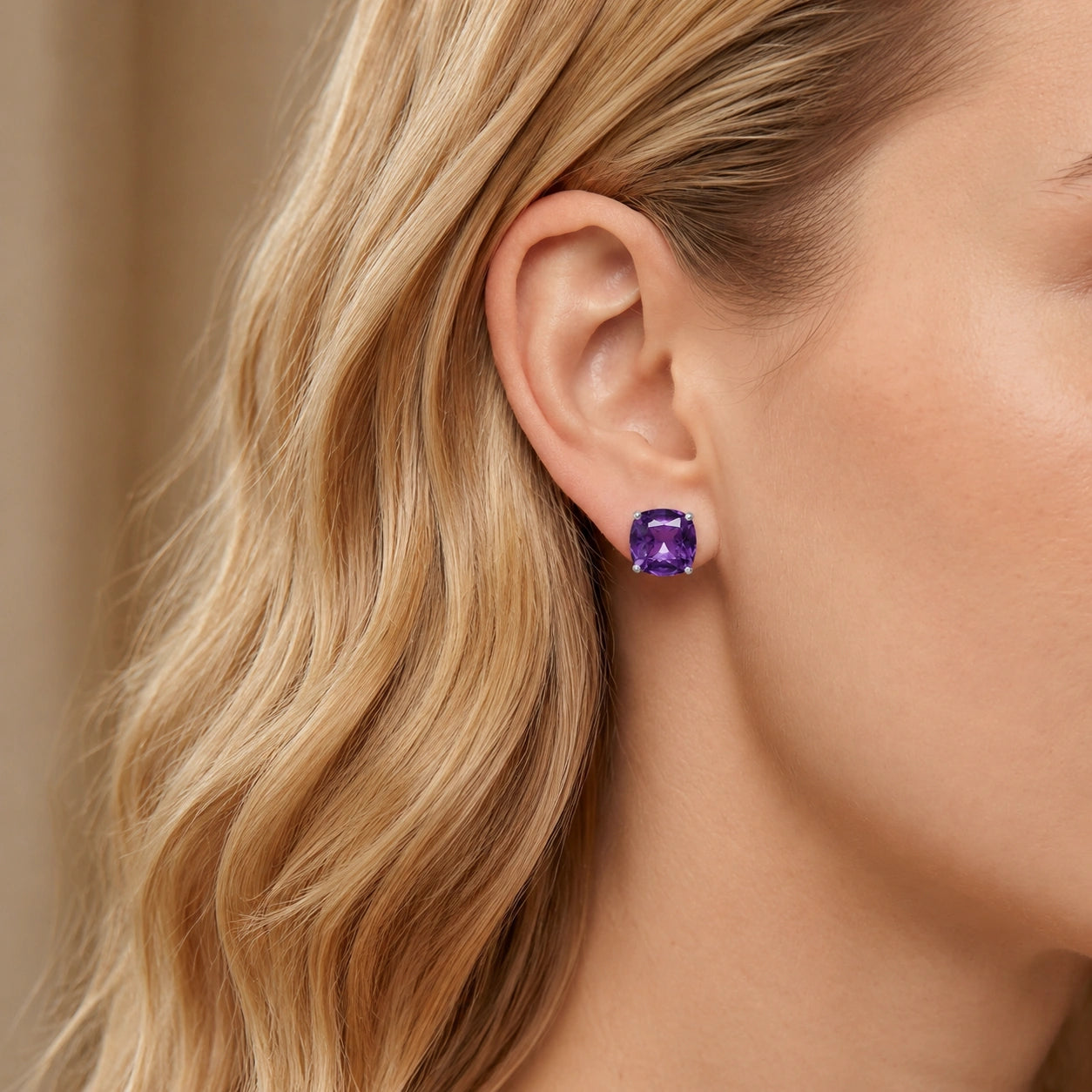 White Gold Amethyst — Mariagiuditta