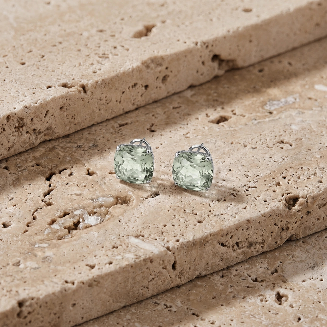 White Gold Green Amethyst — Mariagiuditta