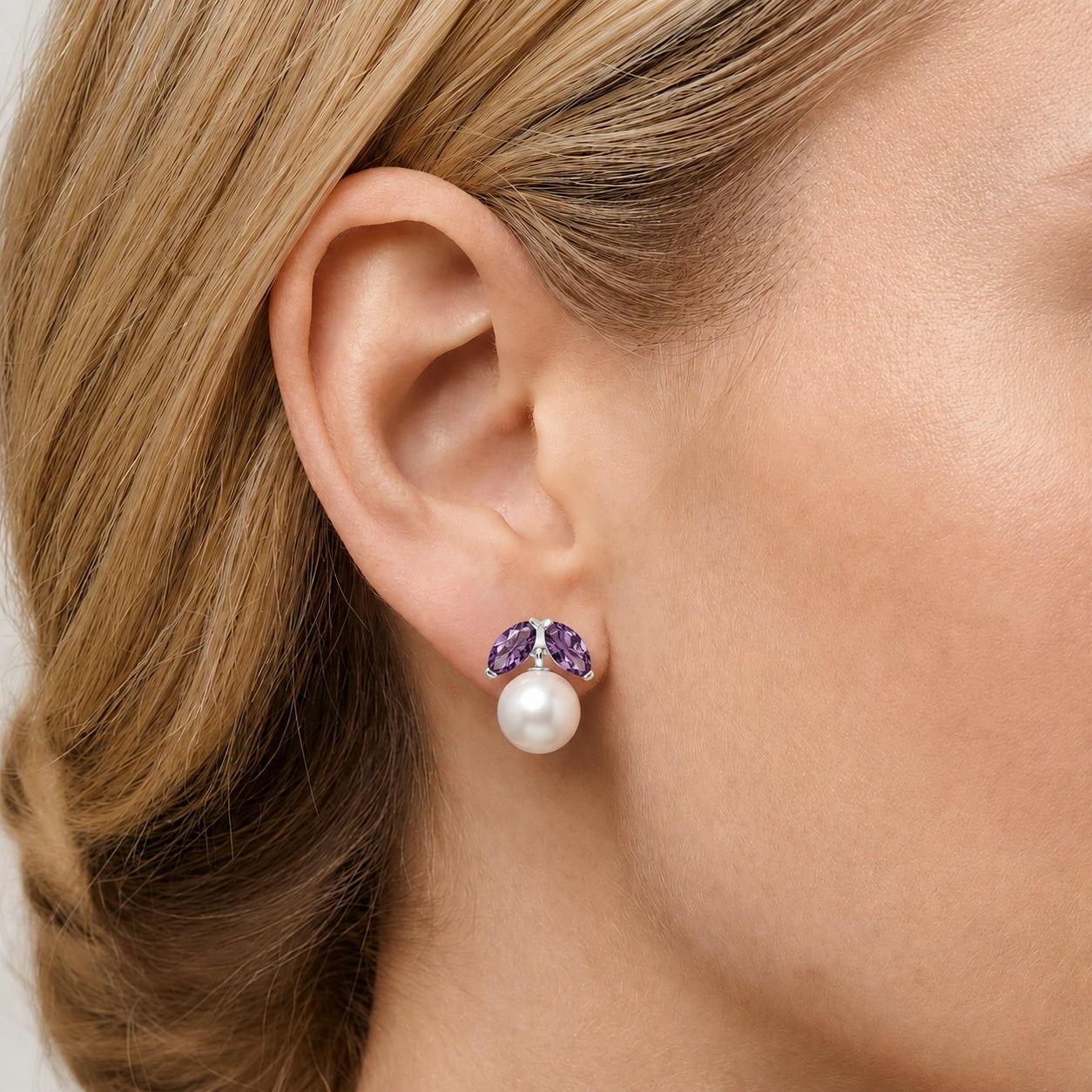 White Gold Earrings Pearl 10K — Lidia