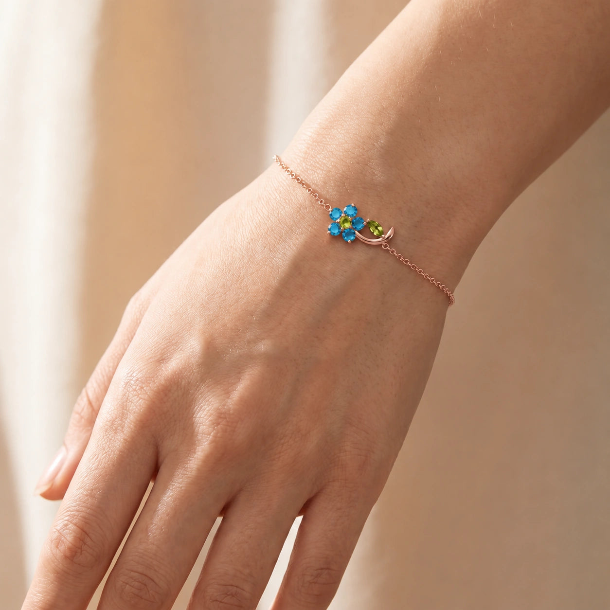 Rose Gold Peridot & Blue Topaz — Mariagraziella