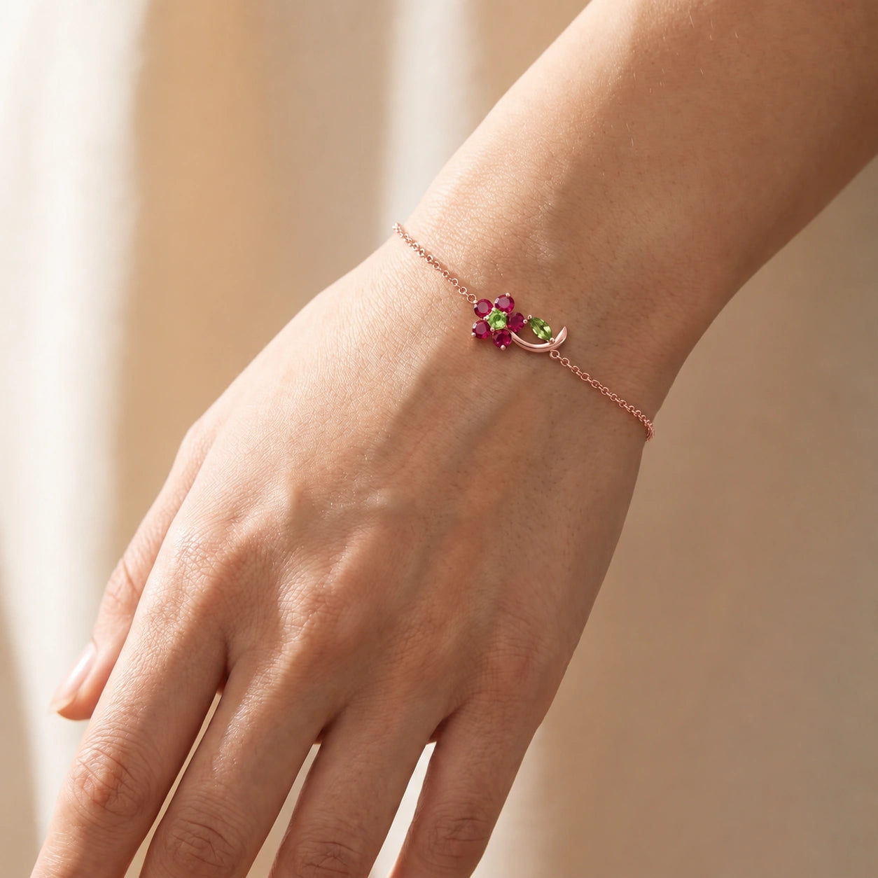 Rose Gold Peridot & Ruby — Mariagraziella