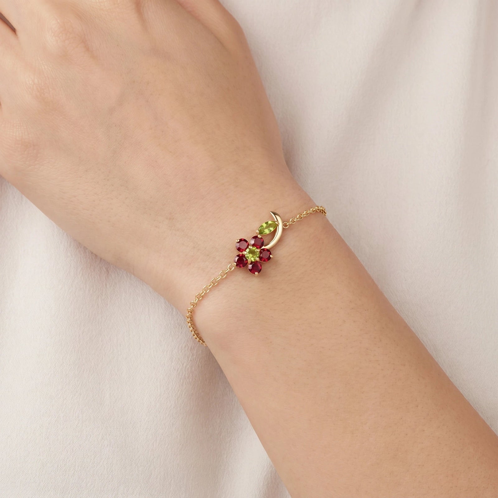 Yellow Gold Peridot & Ruby — Mariagraziella