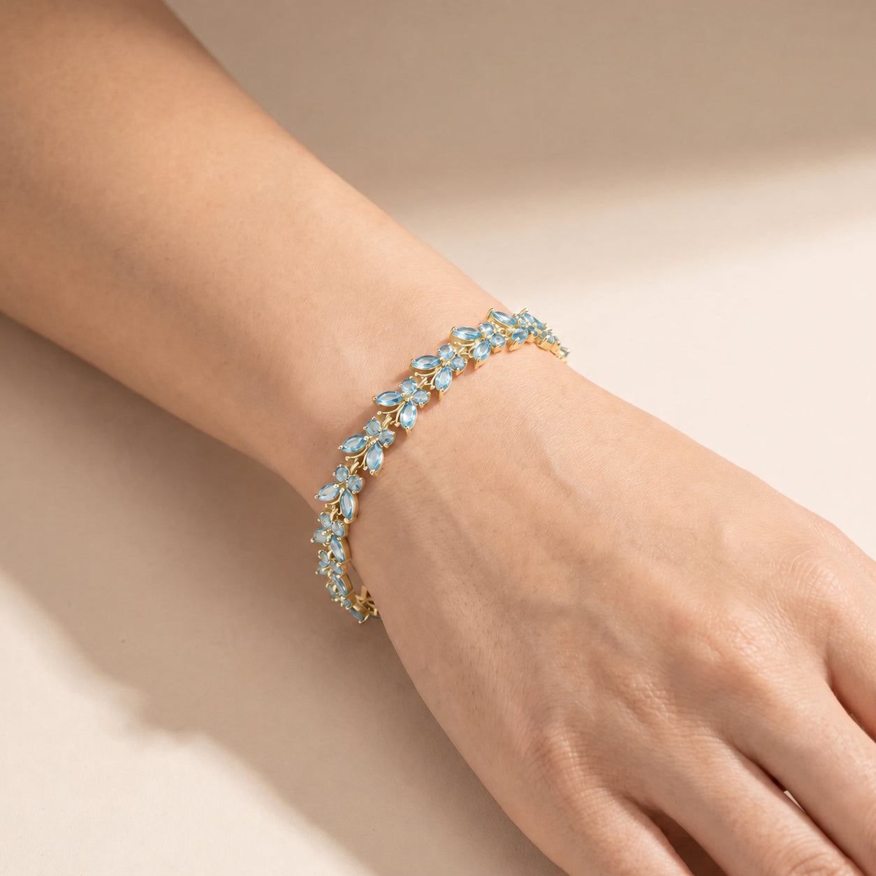 Yellow Gold Celeste Bracelet Blue Topaz 10K — Elide