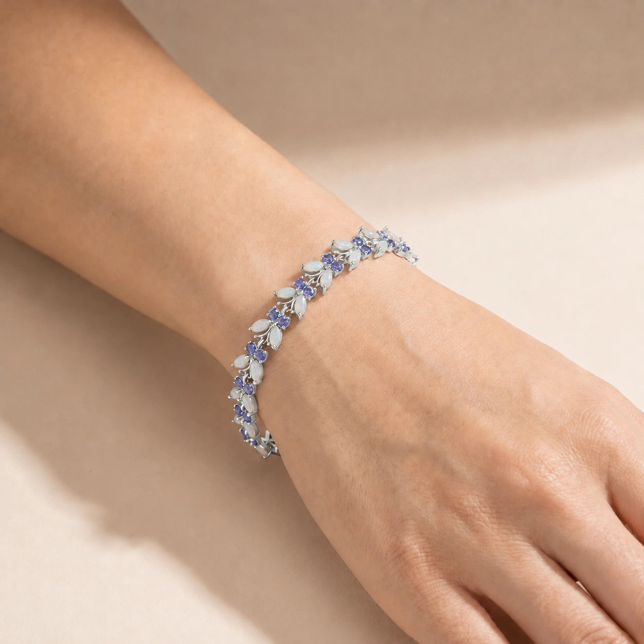 White Gold Celeste Bracelet Tanzanite 10K — Elide