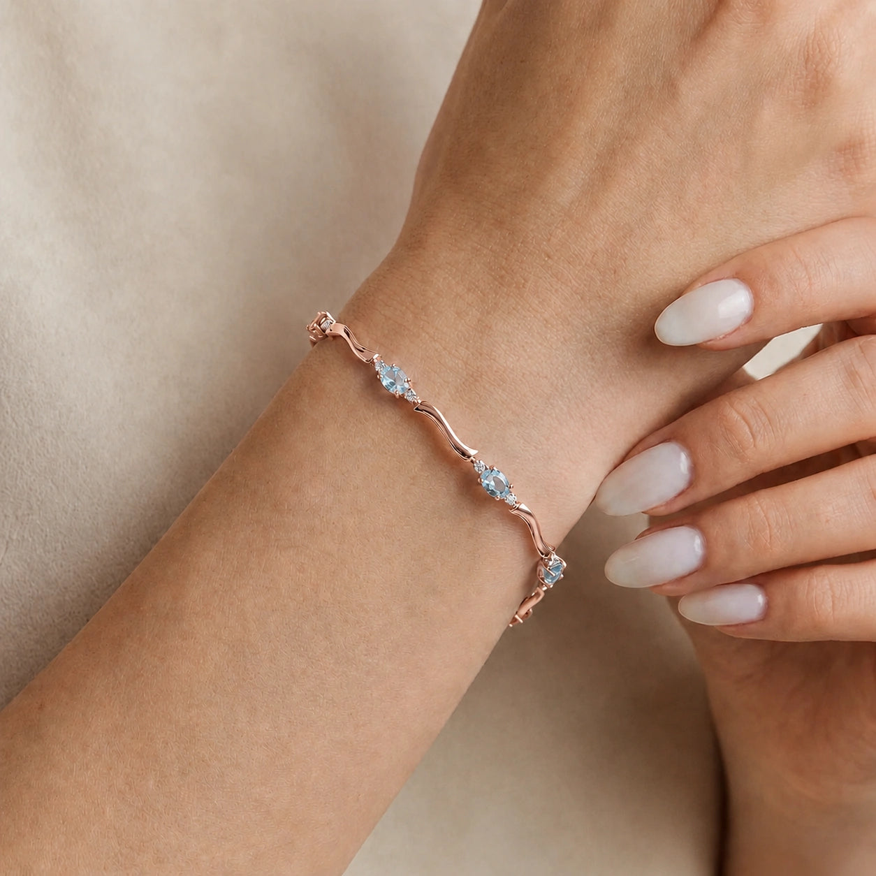 Rose Gold Aquamarine & Diamond — Mariaguendalina