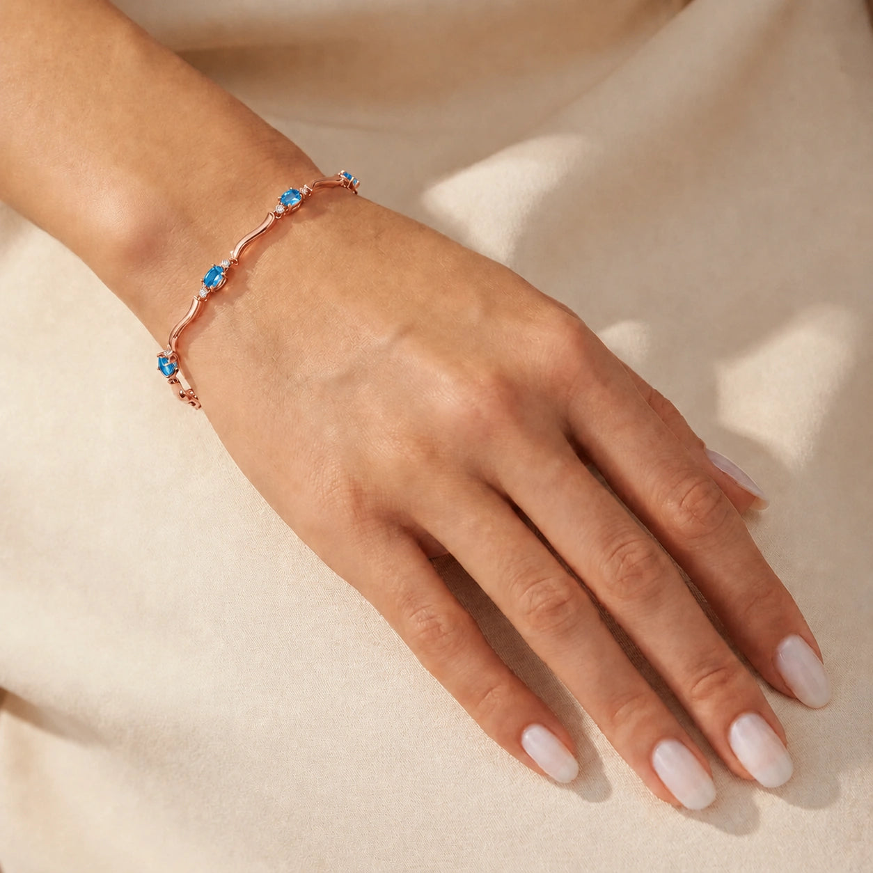 Rose Gold Blue Topaz & Diamond — Mariaguendalina