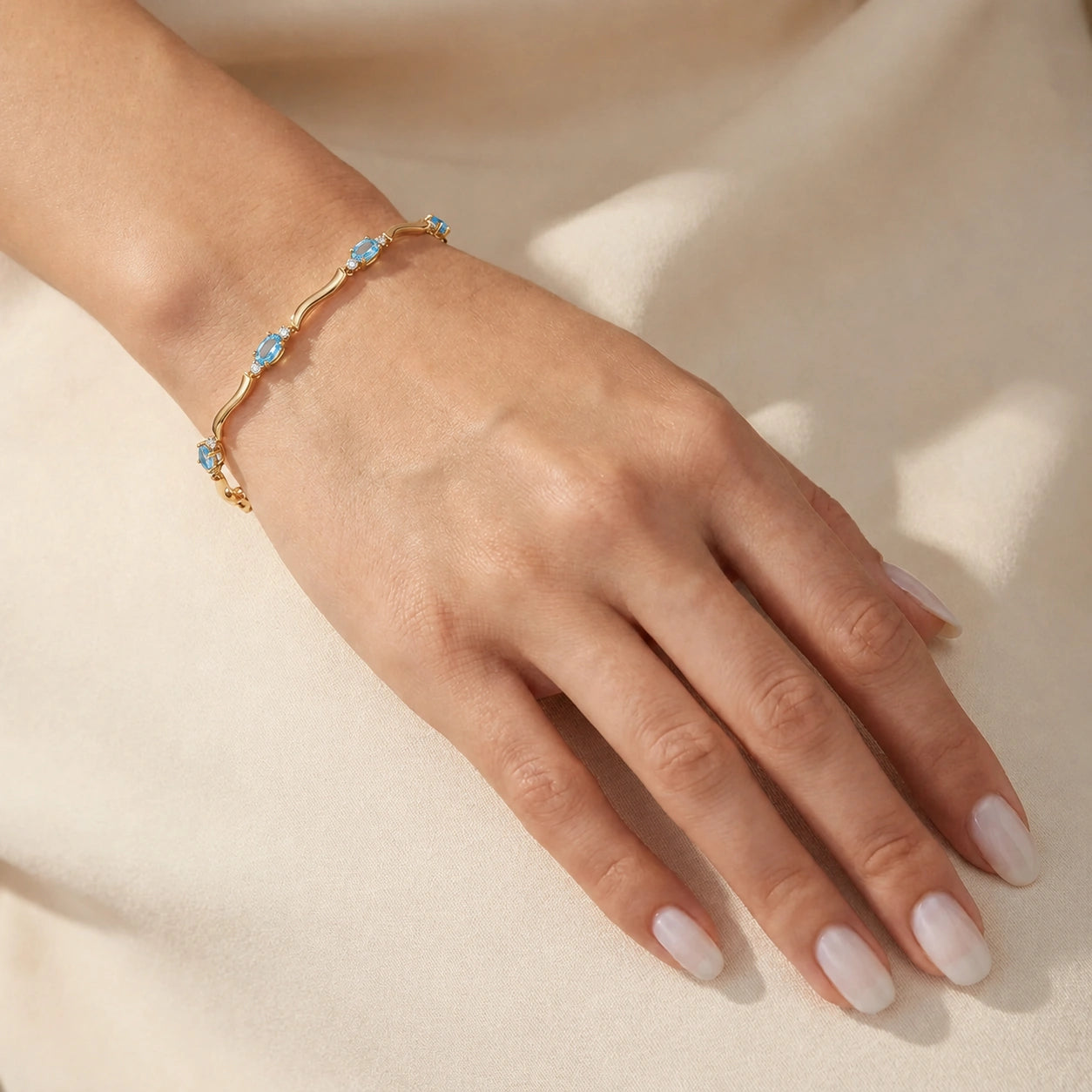 Yellow Gold Blue Topaz & Diamond — Mariaguendalina