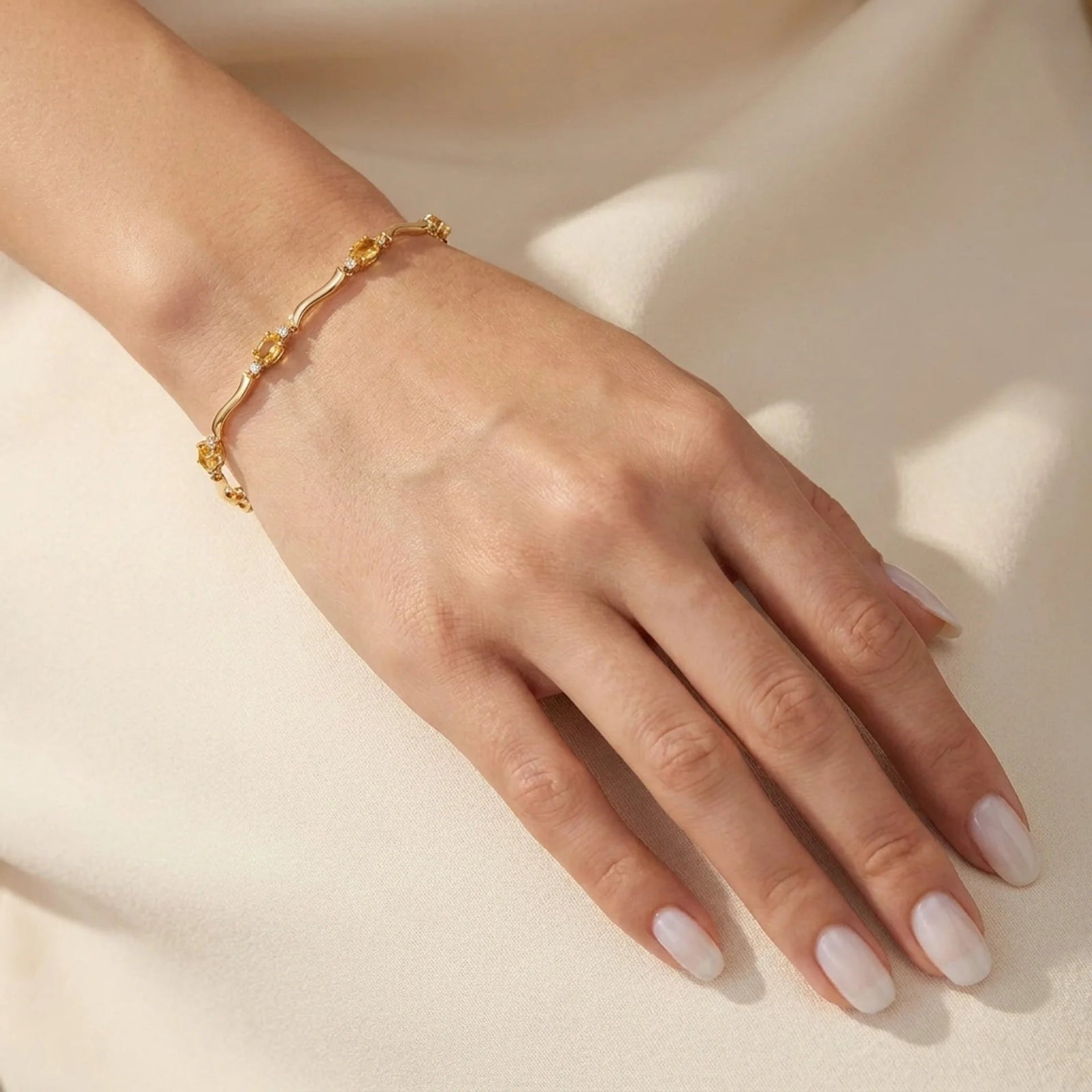 Yellow Gold Citrine & Diamond — Mariaguendalina