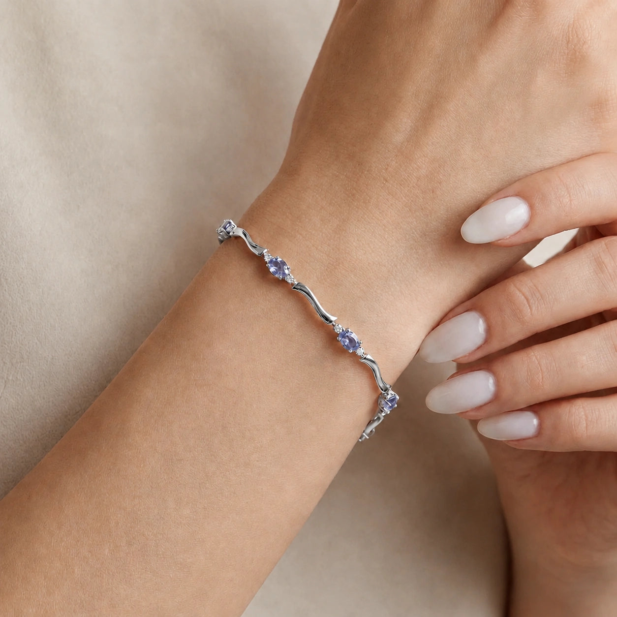 White Gold Reverie Bracelet Tanzanite 10K — Elvira