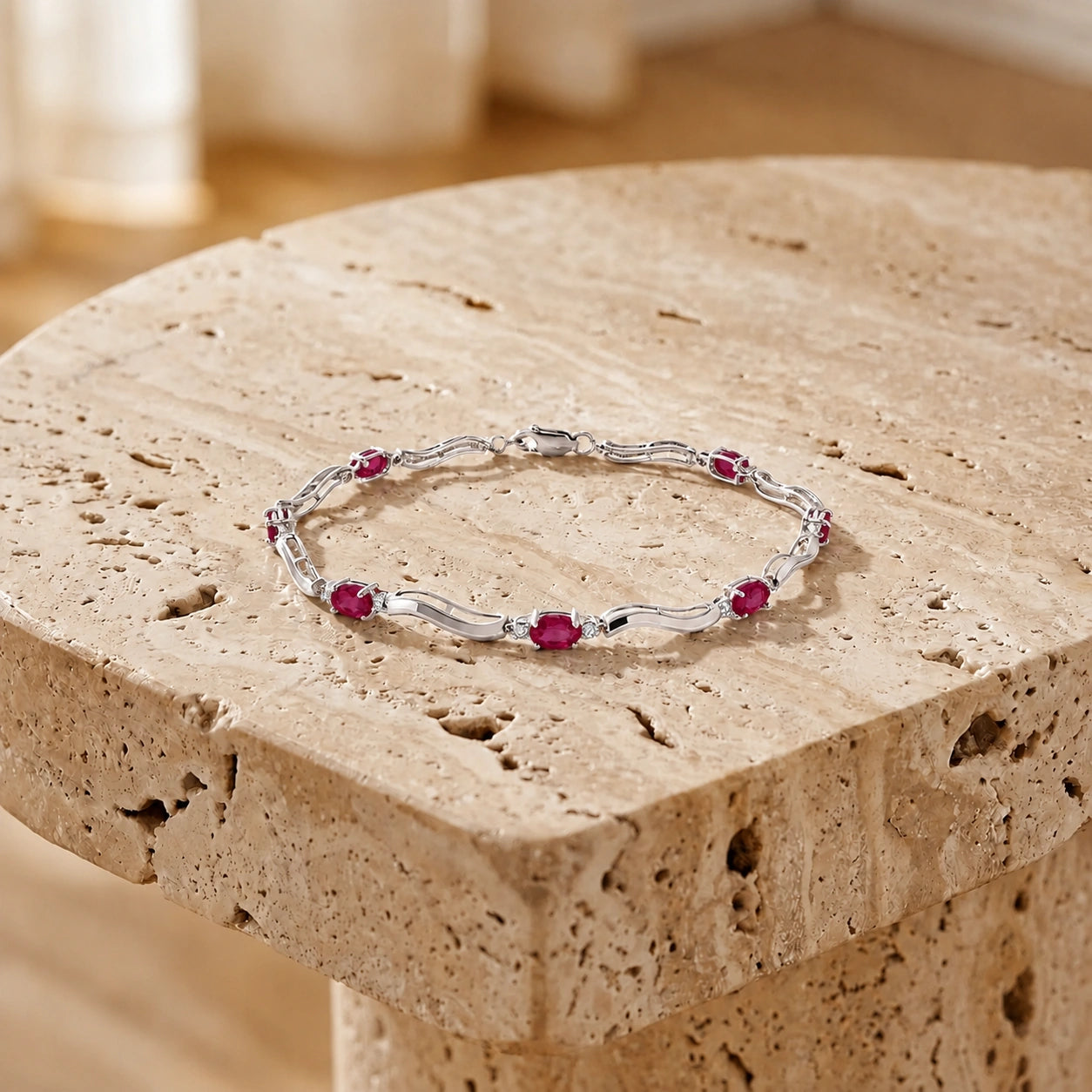 White Gold Ruby & Diamond — Mariaguendalina