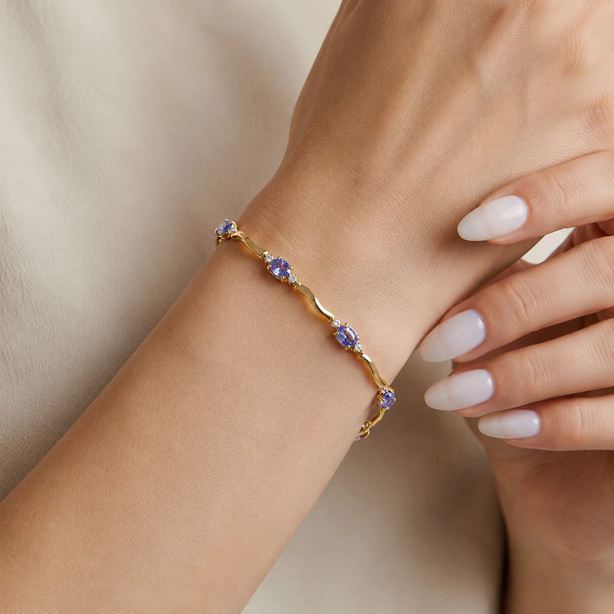 Yellow Gold Tanzanite & Diamond — Mariaguendalina