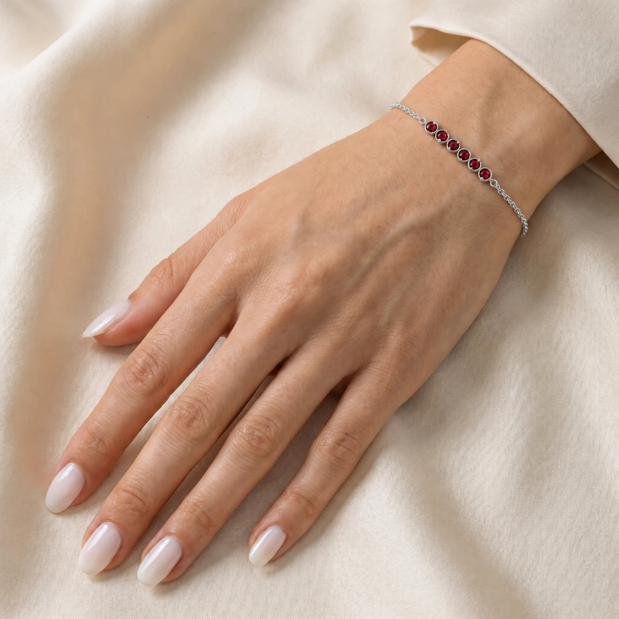 White Gold Bracelet Ruby 10K — Isolina