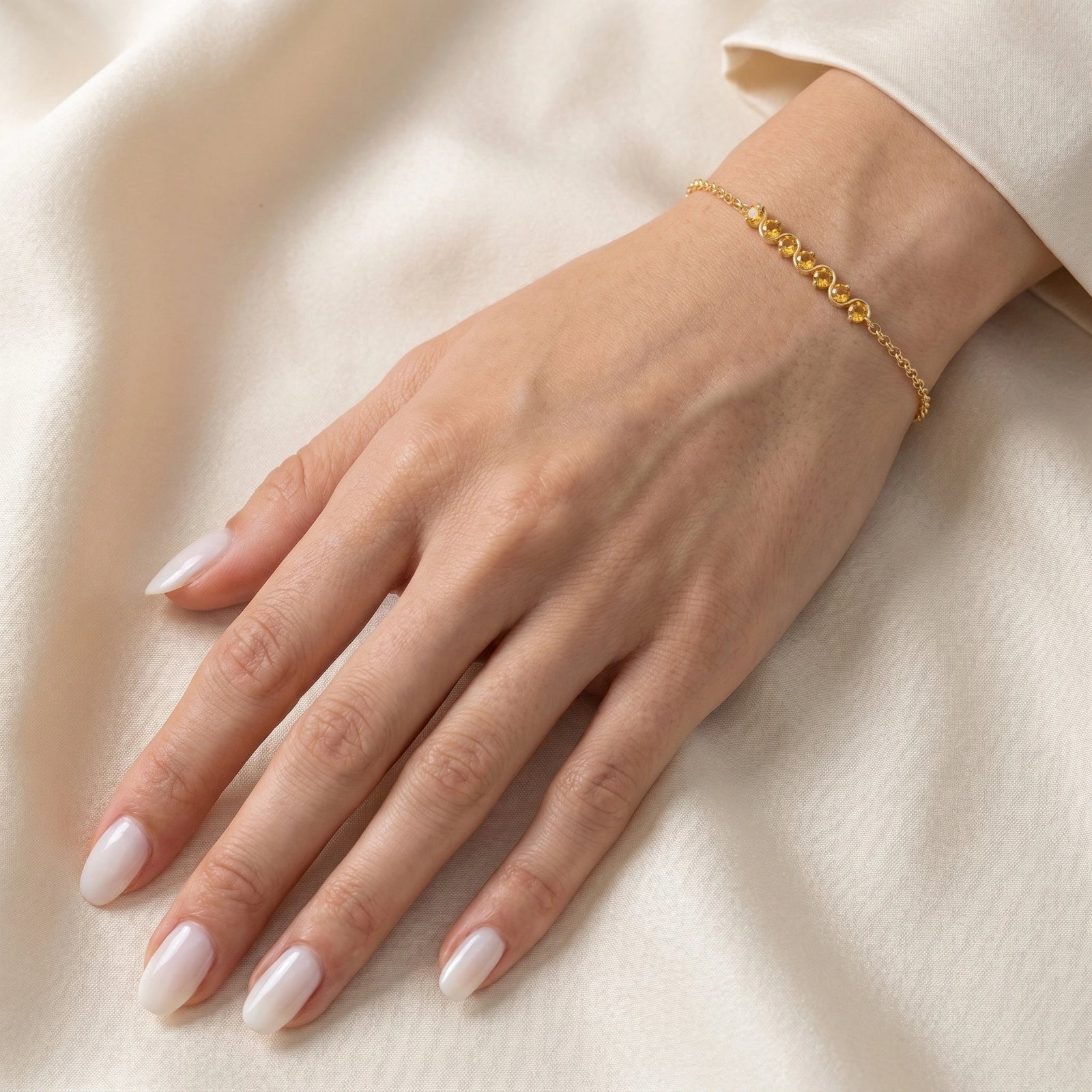 Yellow Gold Bracelet Citrine 10K — Isolina