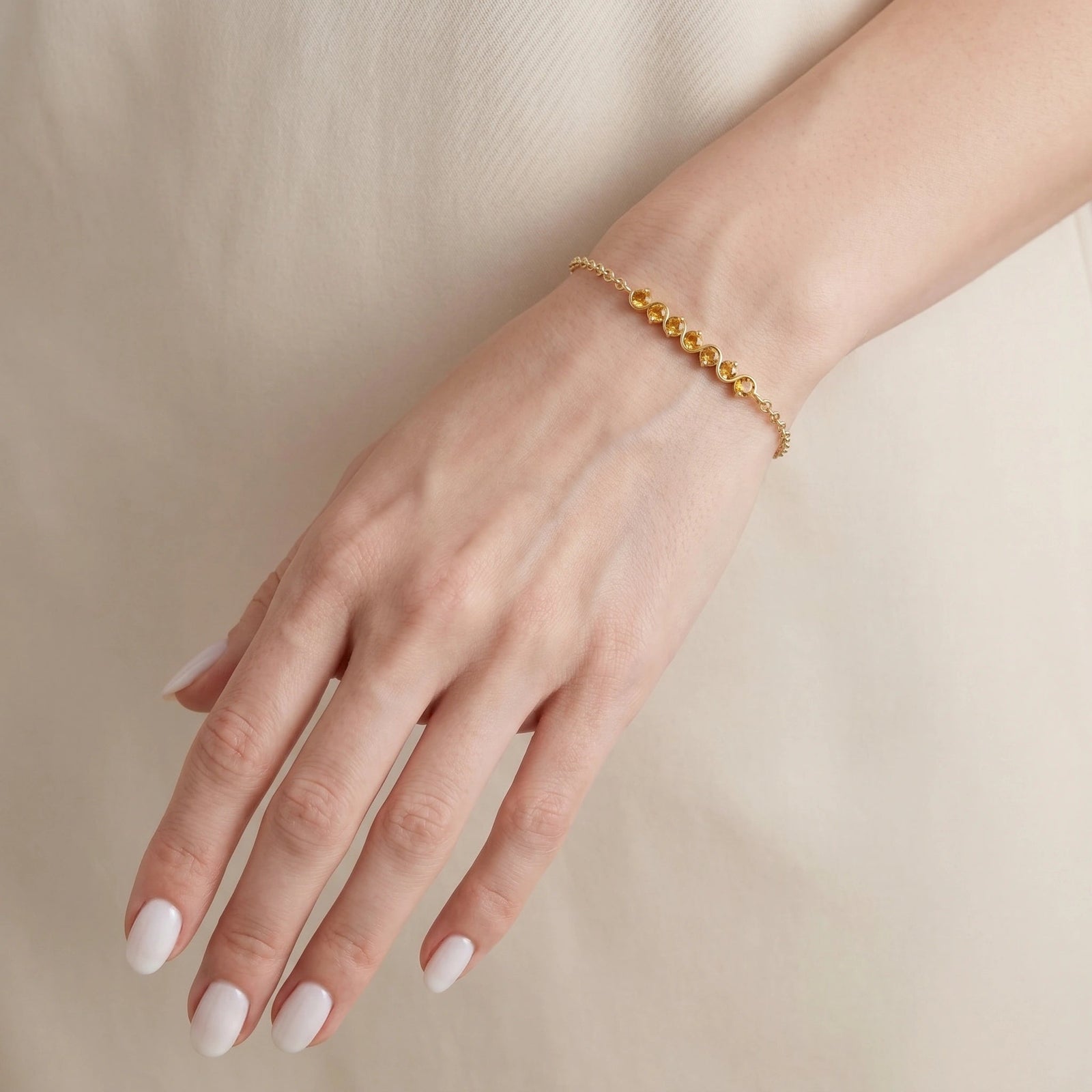 Yellow Gold Bracelet Citrine 10K — Isolina