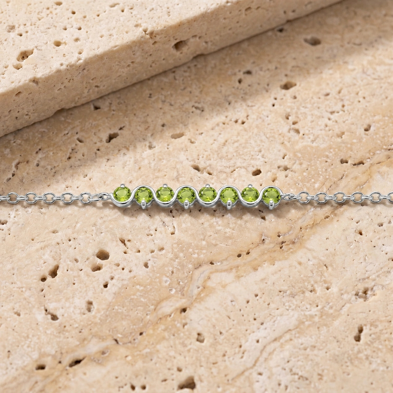 White Gold Bracelet Peridot 10K — Isolina
