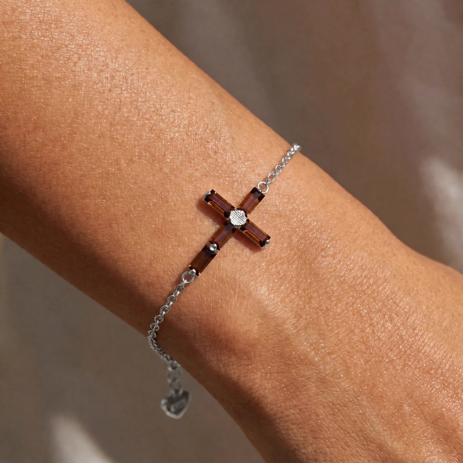 White Gold Cross Bracelet Garnet 10K — Ines