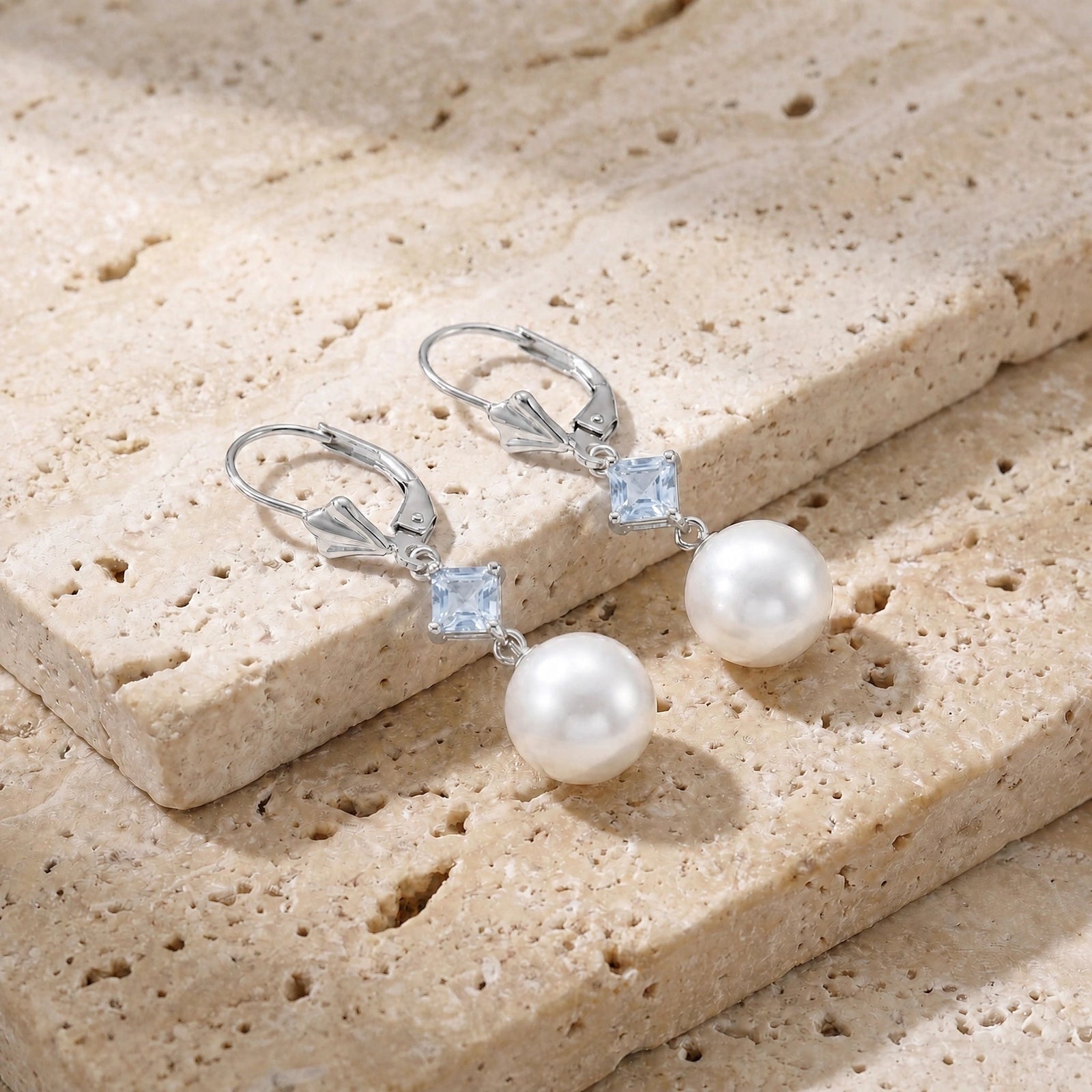 White Gold Earrings Pearl 10K — Iole