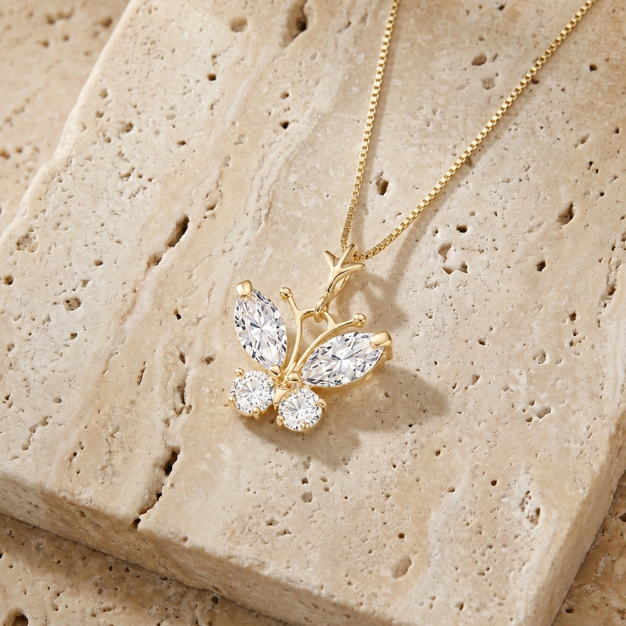 Yellow Gold Eternal Necklace Zirconia 10K — Miranda