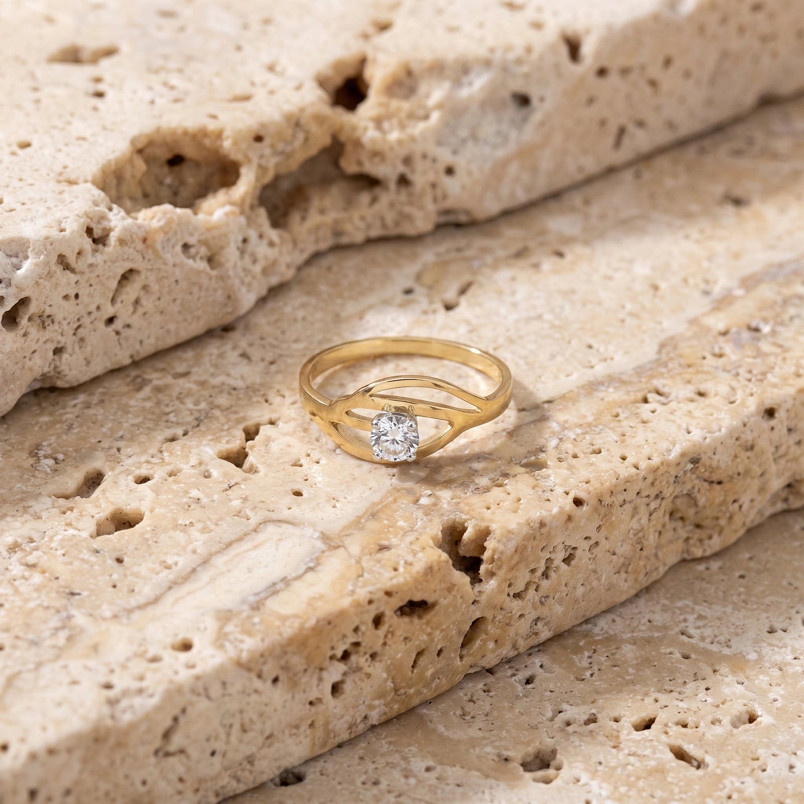 Yellow Gold Engagement Ring Diamond 10K — Celaeno