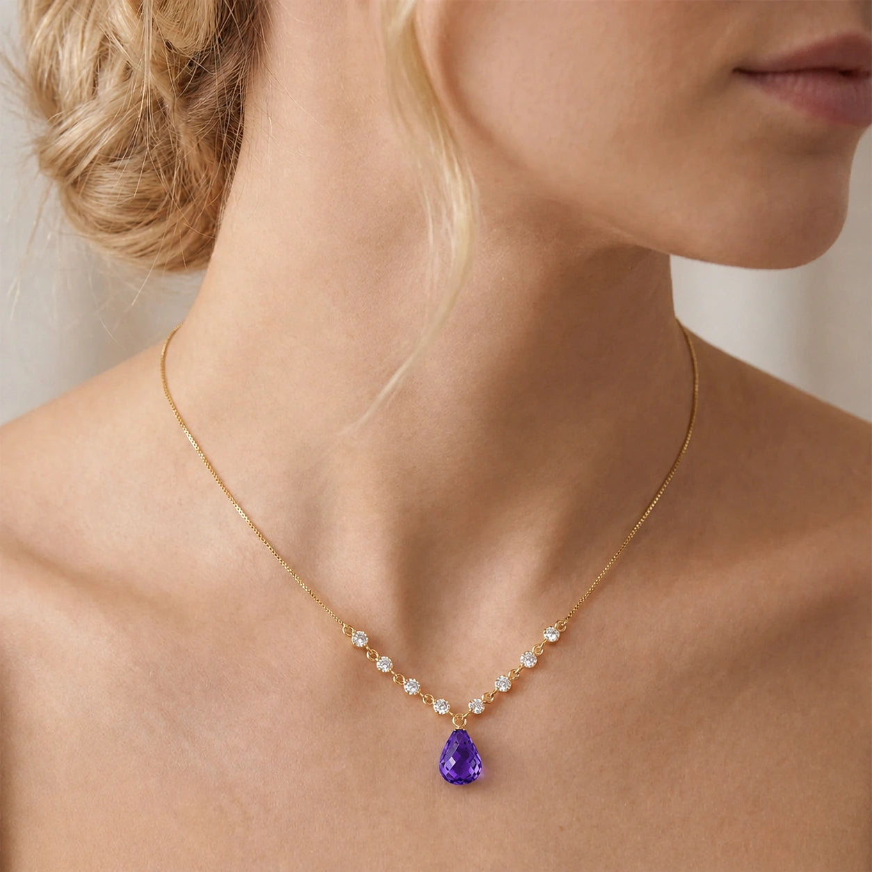 Yellow Gold Petal Pendant Necklace Amethyst 10K — Norma