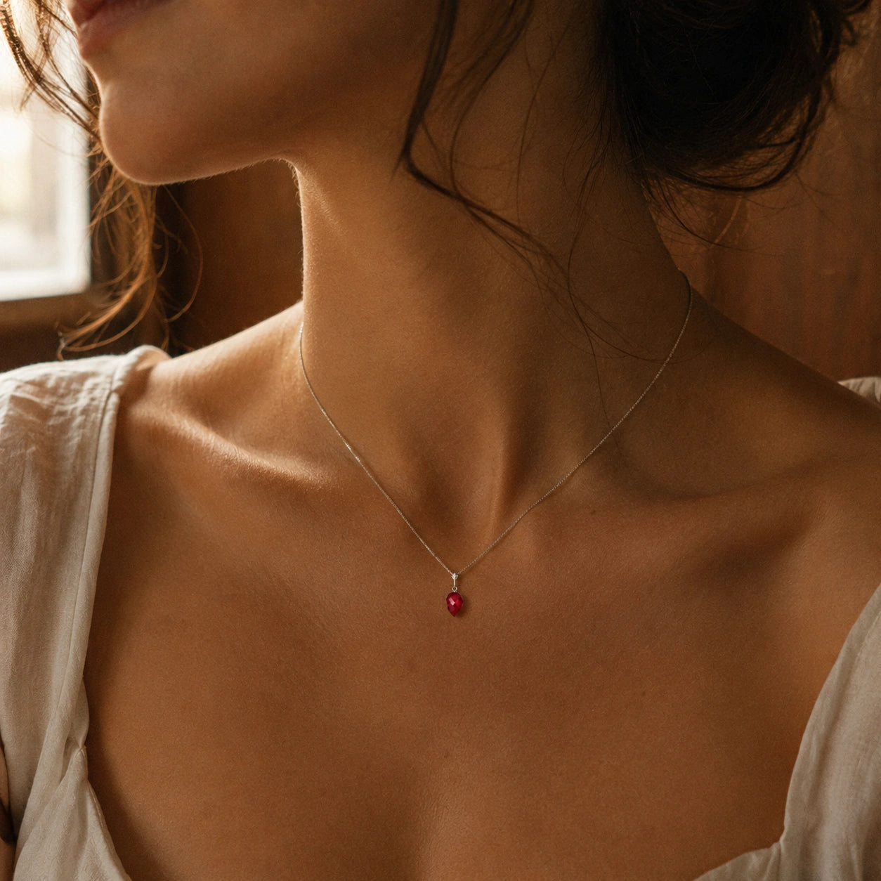 White Gold Pendant Necklace Ruby 10K — Irma