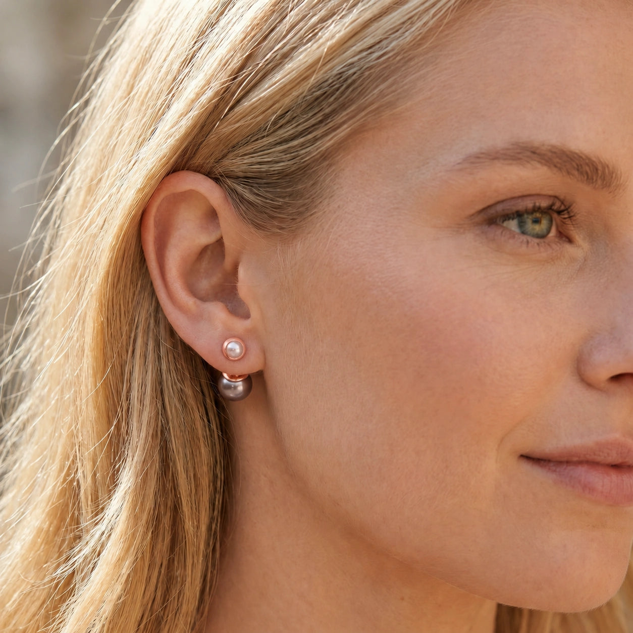 Rose Gold Rose Stud Earrings Pearl 10K — Alfonsina