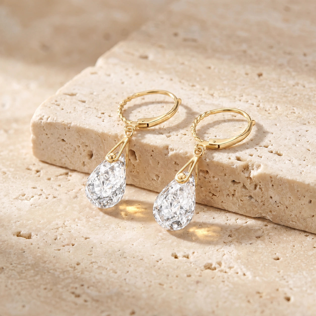Yellow Gold Earrings Zirconia 10K — Pia