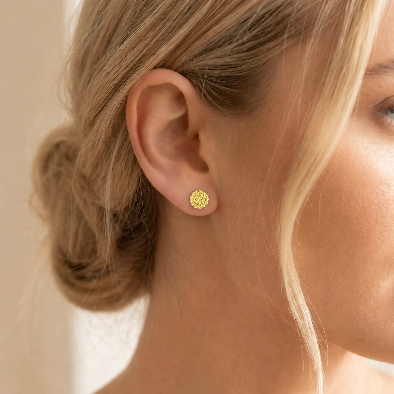 White Gold Earrings Zirconia 10K — Morgana