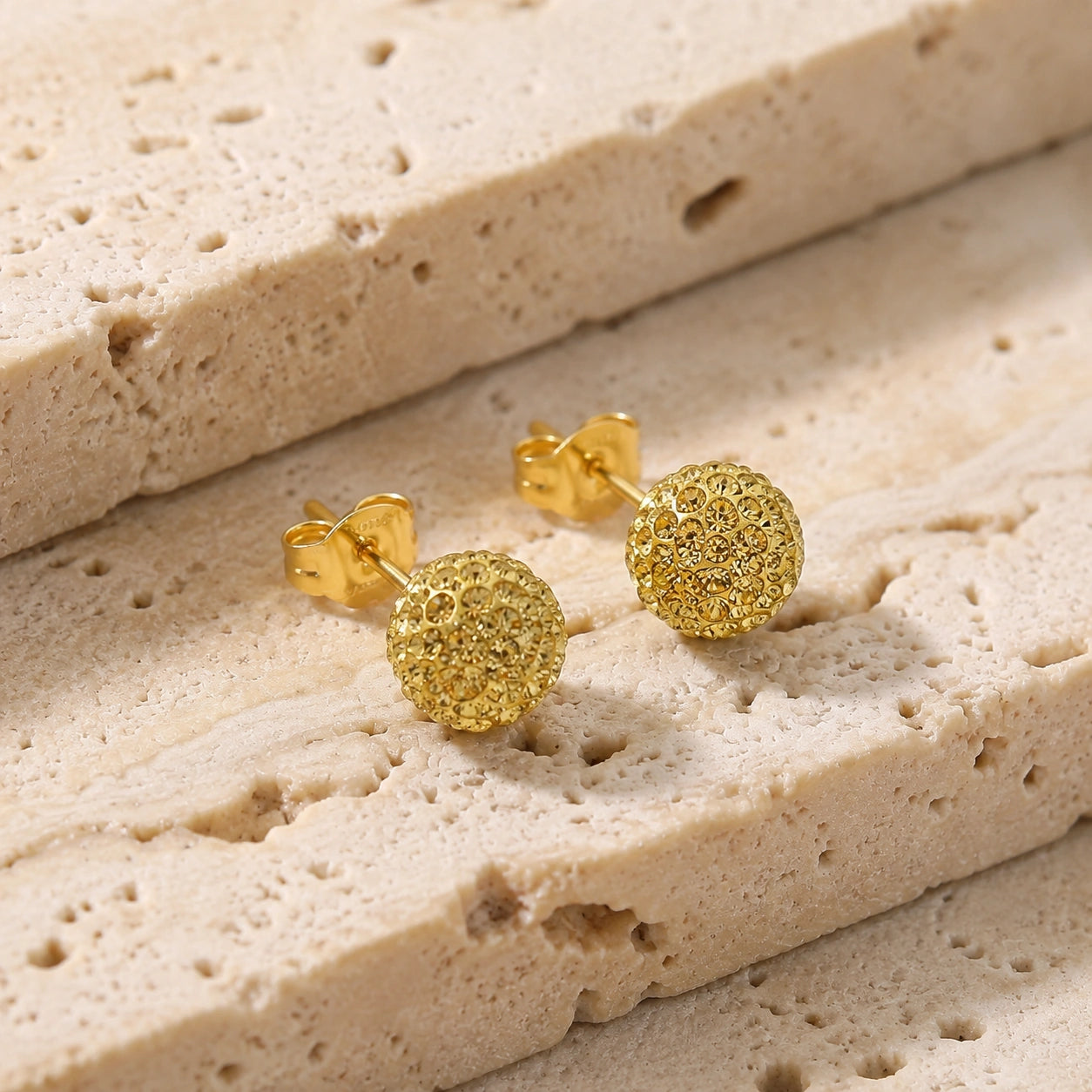 Yellow Gold Earrings Zirconia 10K — Morgana