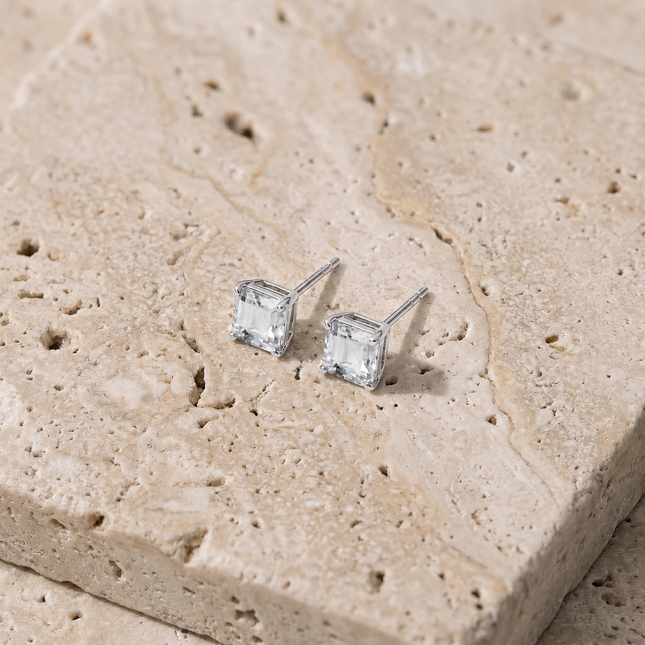 White Gold Bloom Earrings Zirconia 10K — Ottilia