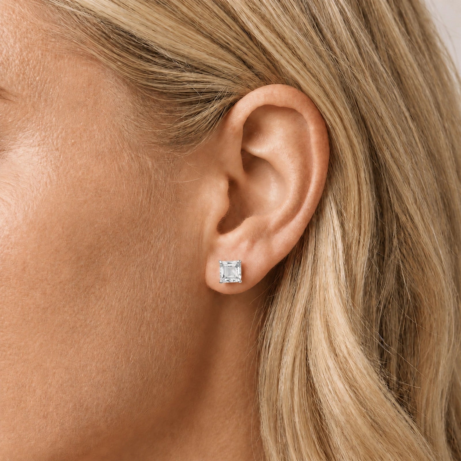 White Gold Bloom Earrings Zirconia 10K — Ottilia