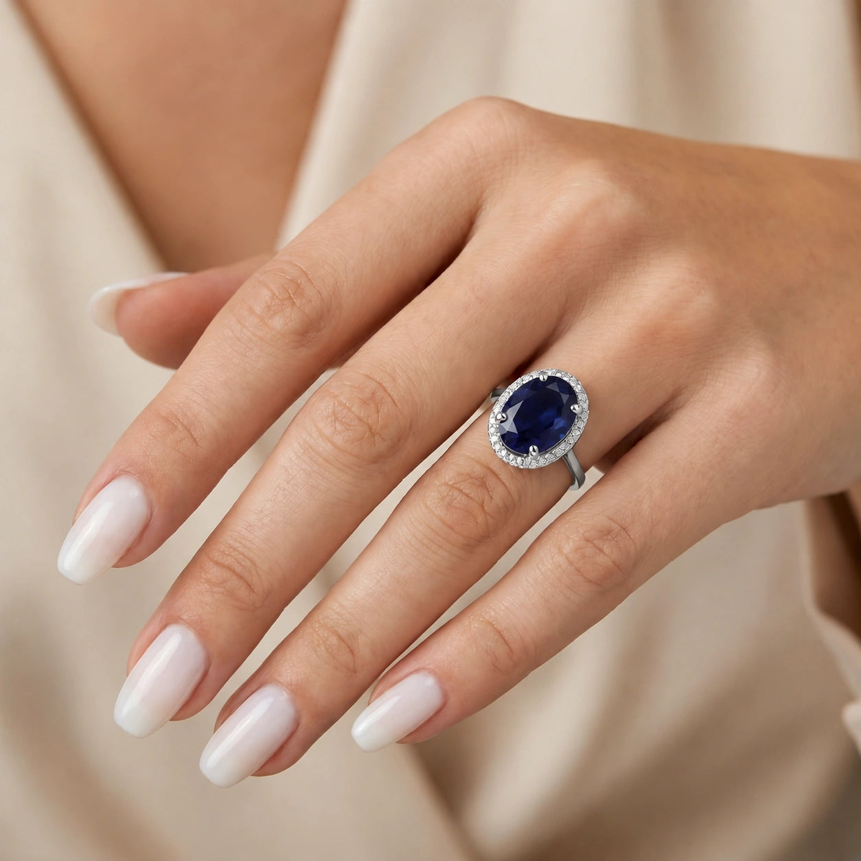 White Gold Ring Sapphire 10K — Rita