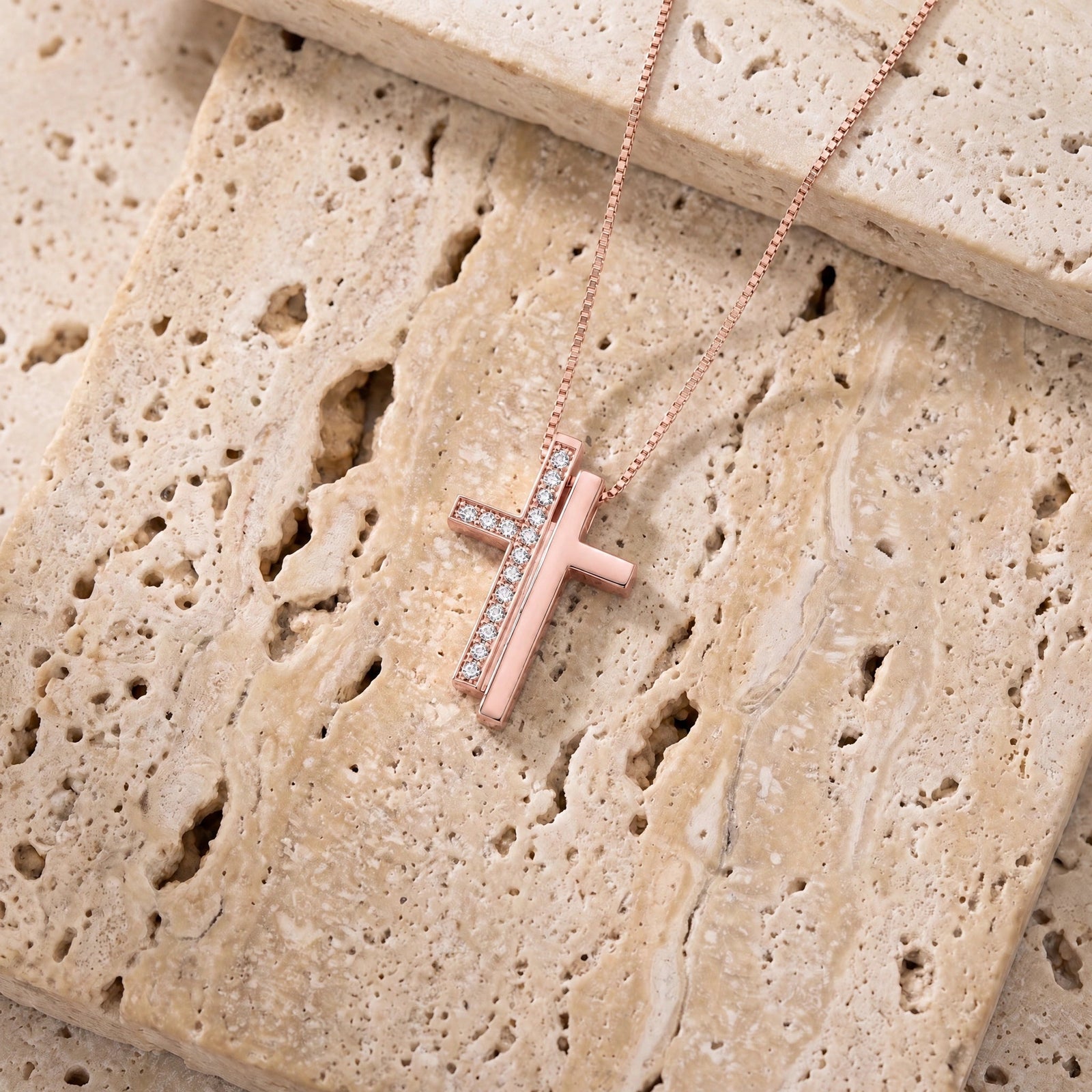 Rose Gold Heritage Cross Pendant Necklace Diamond 10K — Fulvia