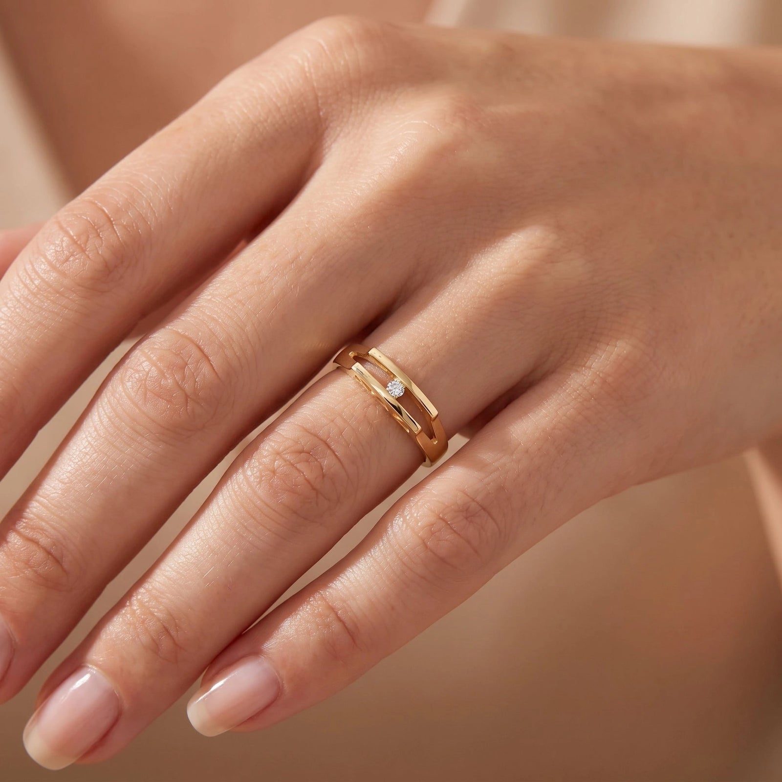 Yellow Gold Engagement Ring Diamond 10K — Bellatrix