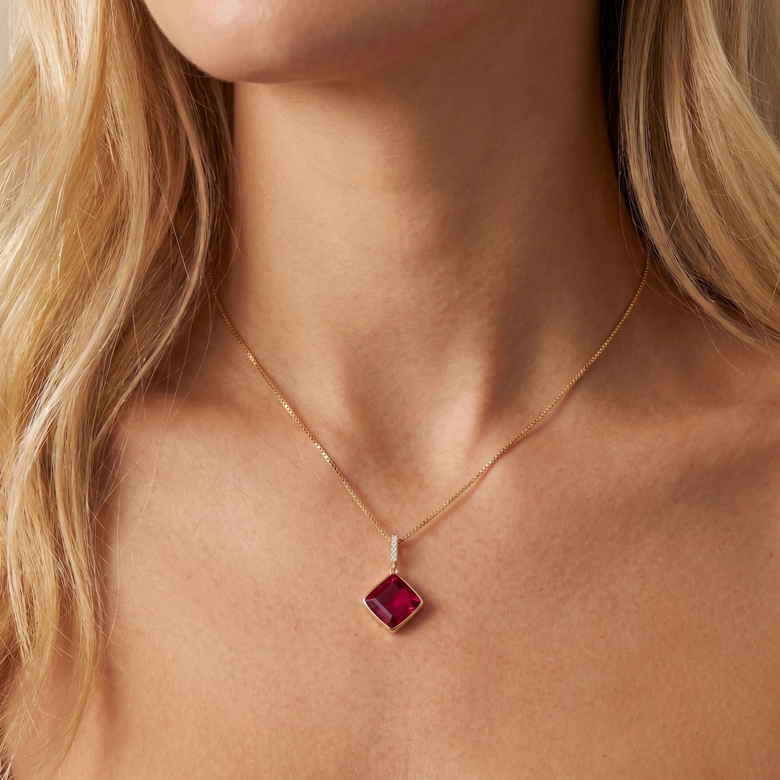 Yellow Gold Ruby — Marielena