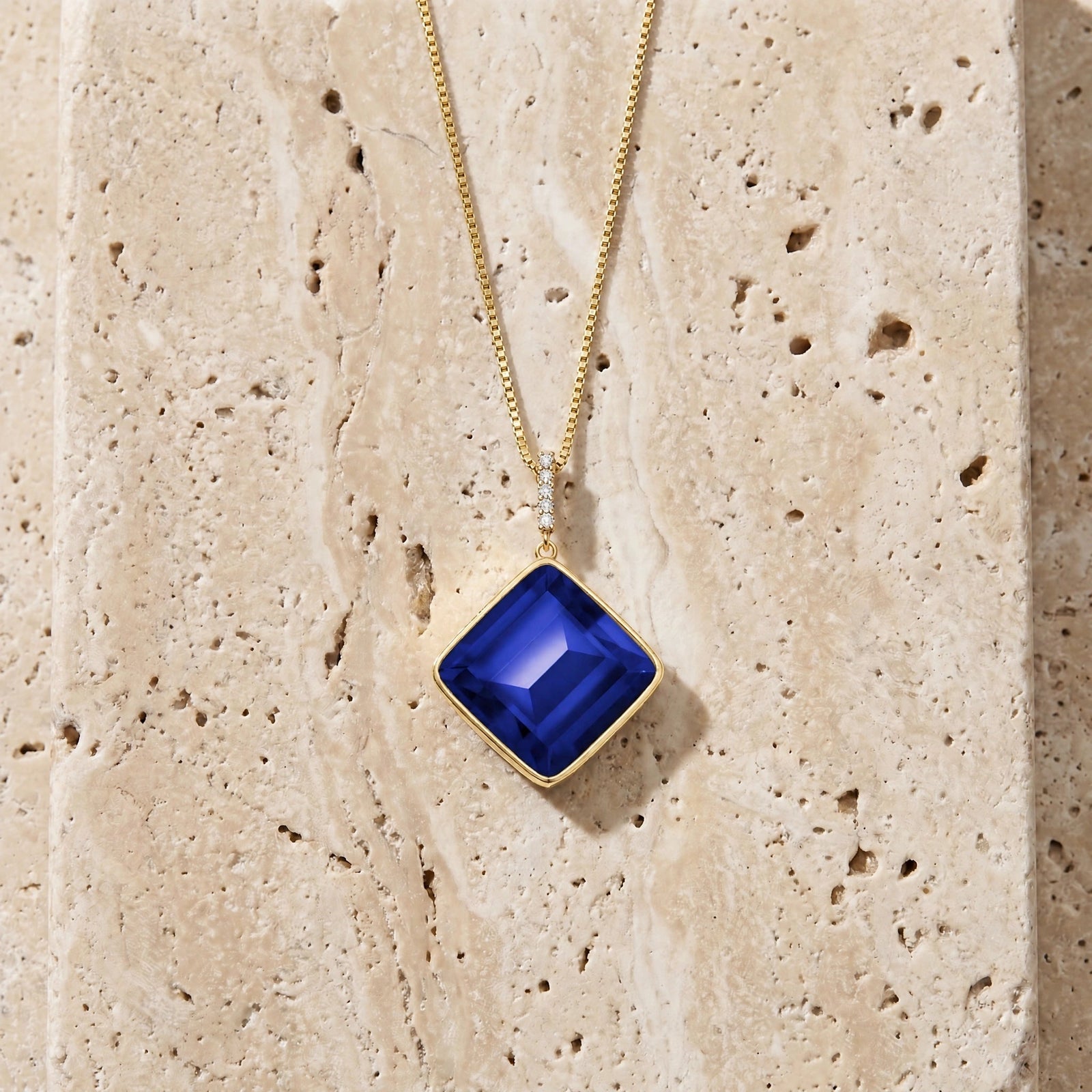 Yellow Gold Sapphire & Diamond — Marielena