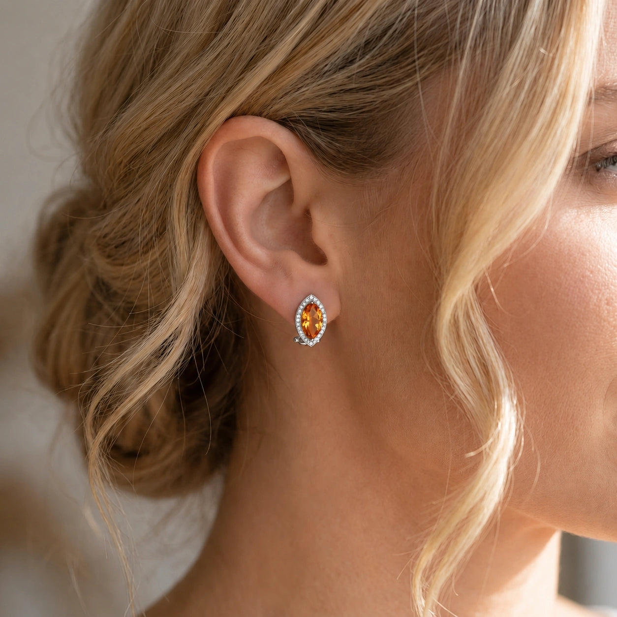 White Gold Earrings Citrine 10K — Mariella