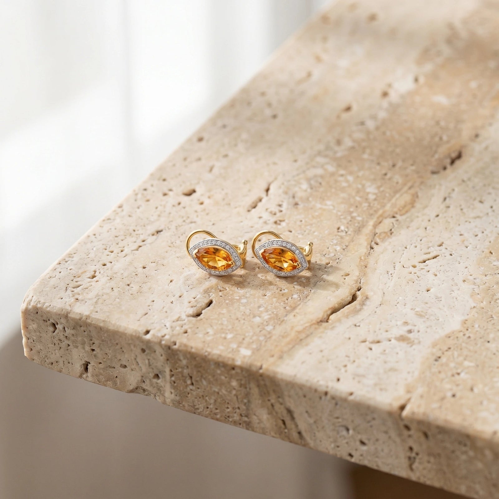 Yellow Gold Earrings Citrine 10K — Mariella