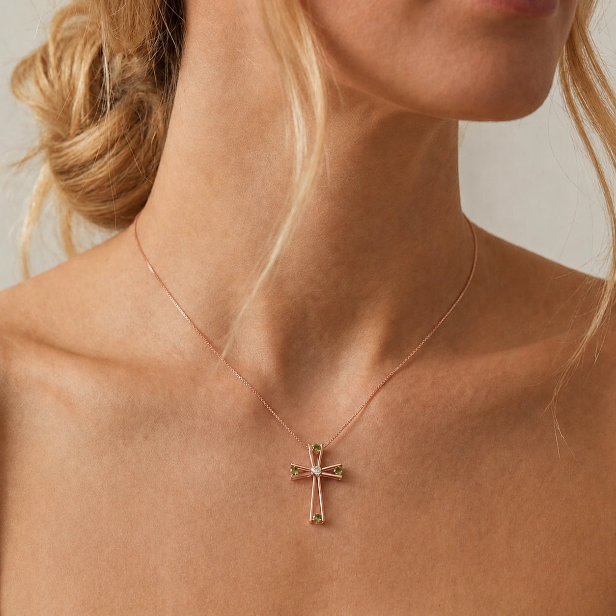 Rose Gold Abstract Cross Pendant Necklace Peridot 10K — Silvana