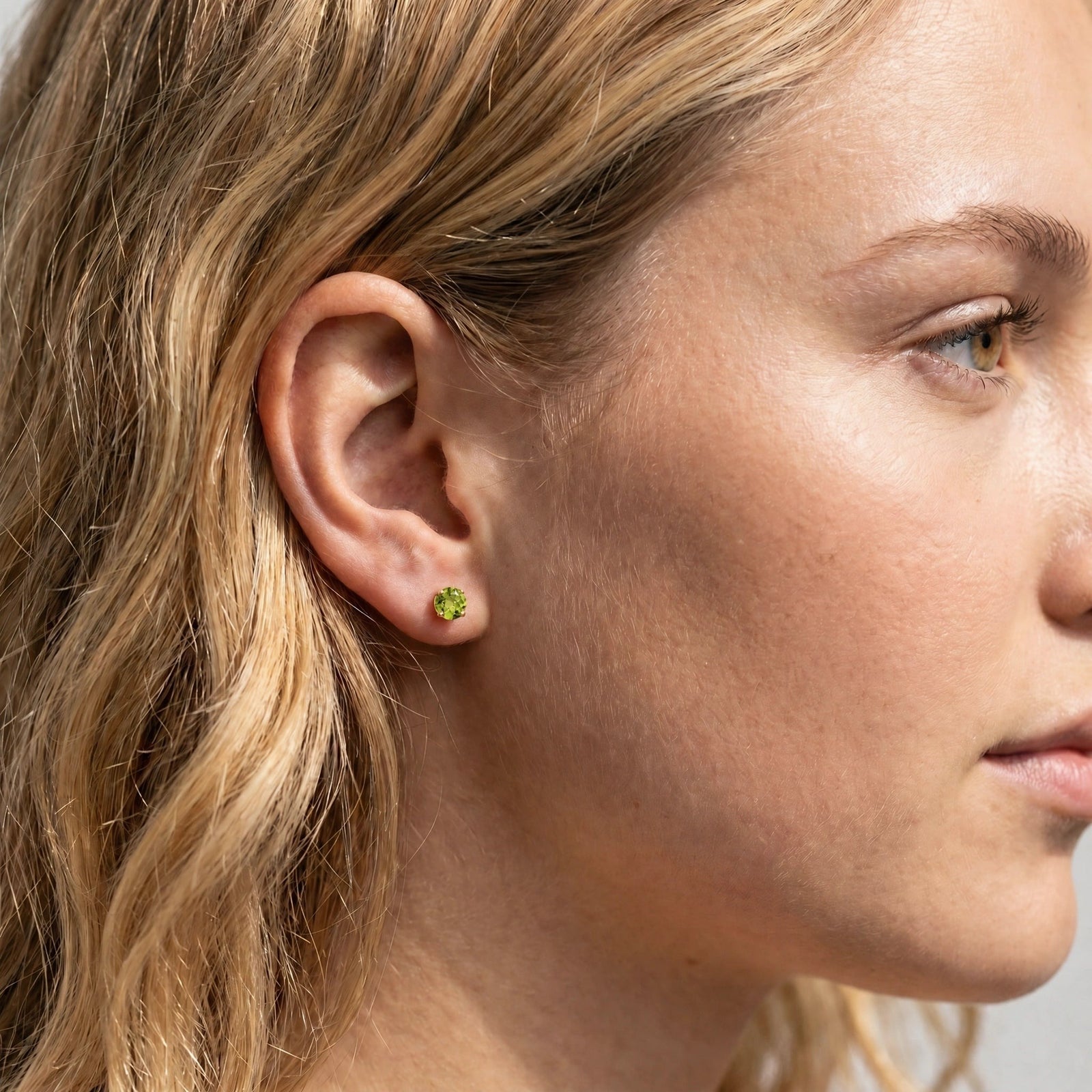Yellow Gold Halo Petal Earrings Peridot 10K — Benedetta