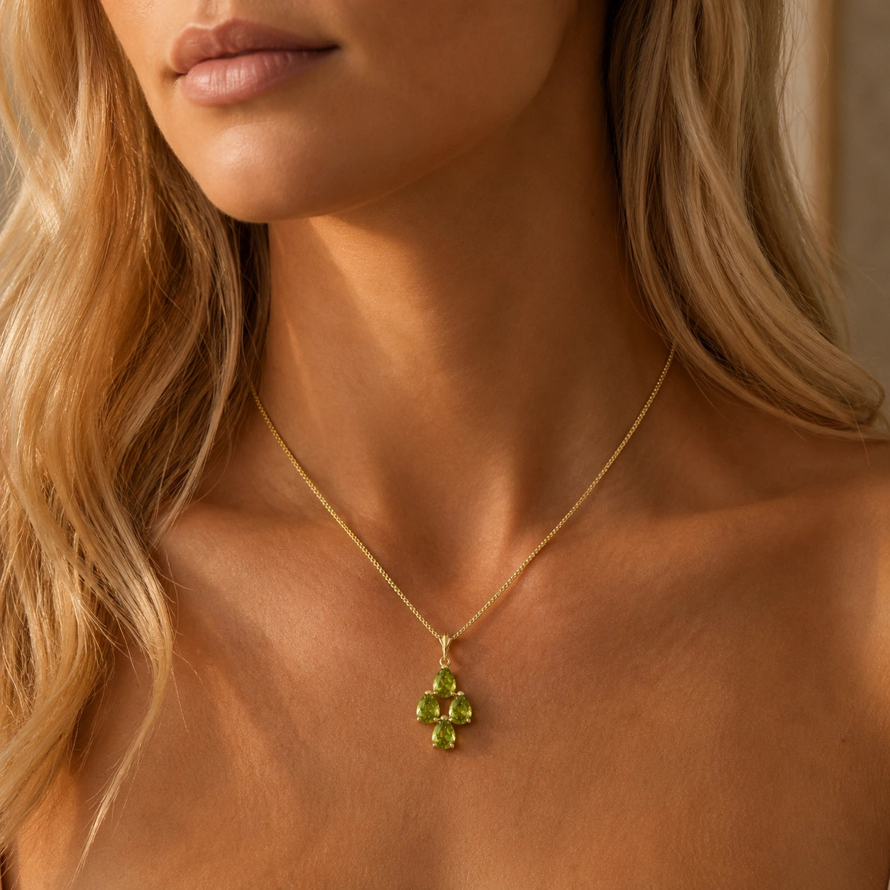 Yellow Gold Grace Necklace Peridot 10K — Marta