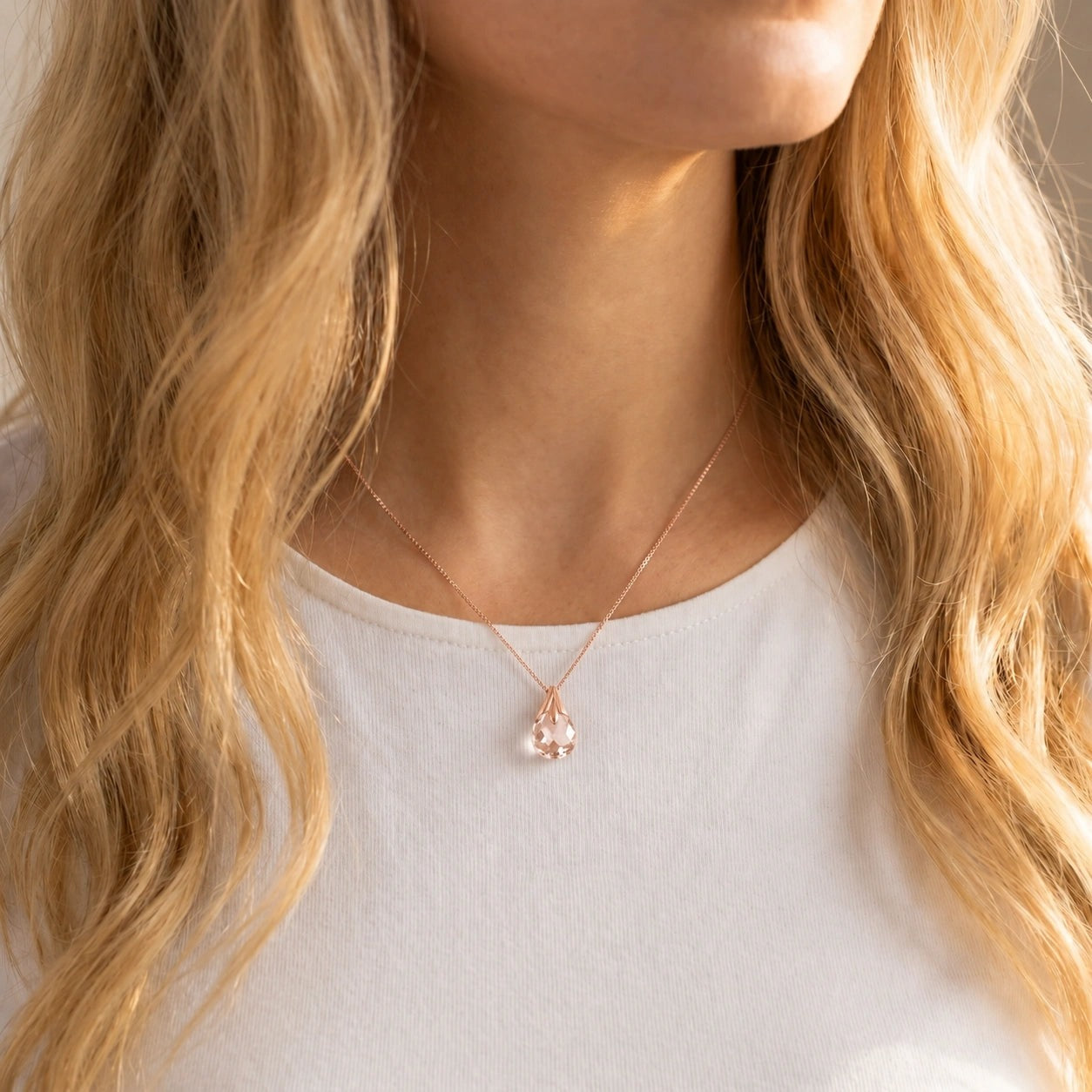 Rose Gold Gra Necklace White Topaz 10K — Amabile