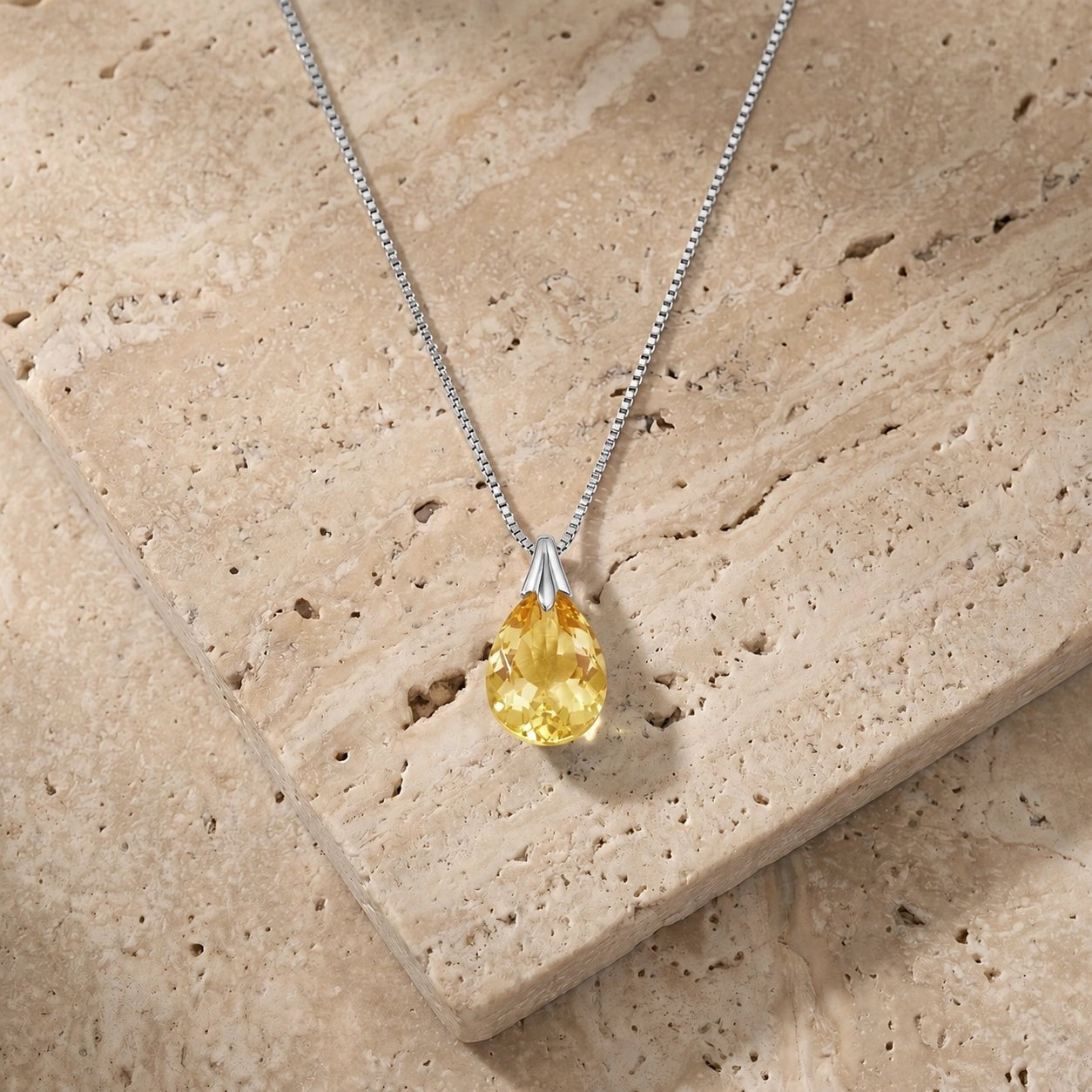 White Gold Gra Necklace Citrine 10K — Amabile