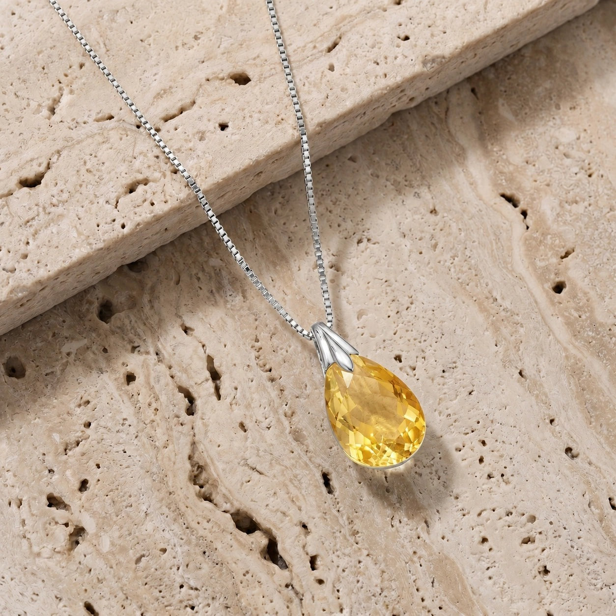 White Gold Gra Necklace Citrine 10K — Amabile